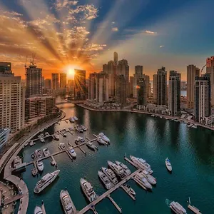 Private Gorgeous With Marina View With Shared Kitchen In Shared , Дубай ОАЭ